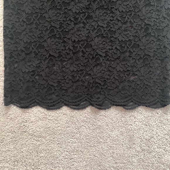 Vince Camuto Black lace skirt - Picture 2 of 3